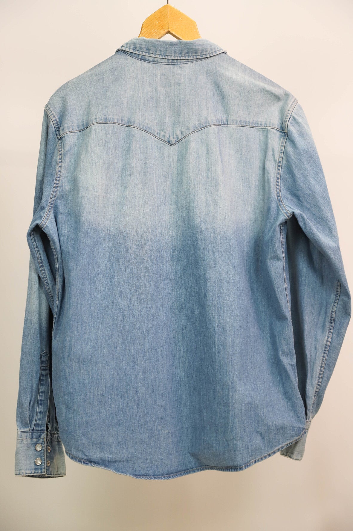 Le Meilleur de l'Homme / Article de la marque Levis Taille L