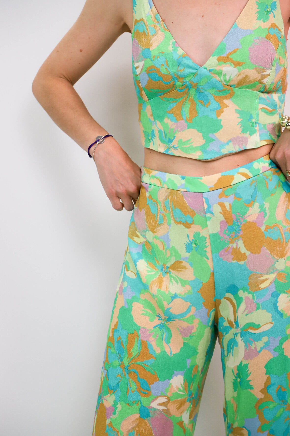 Ensemble haut et pantalon vert Stradivarius Taille M