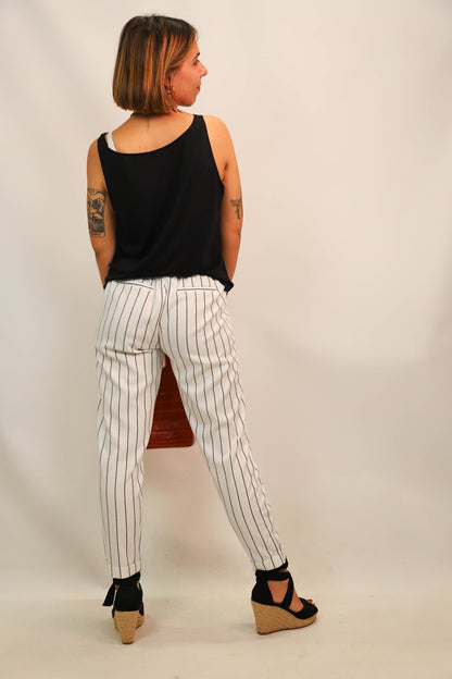 Pantalon rayé blanc et noir Bershka Taille XS
