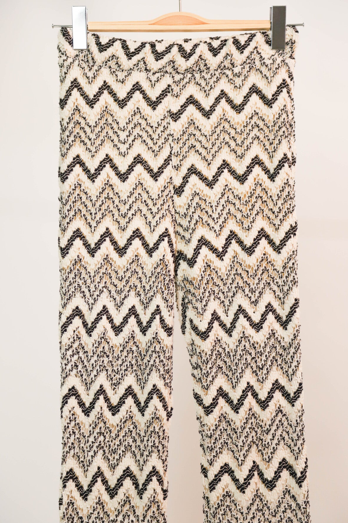 Pantalon noir et blanc Bershka Taille M