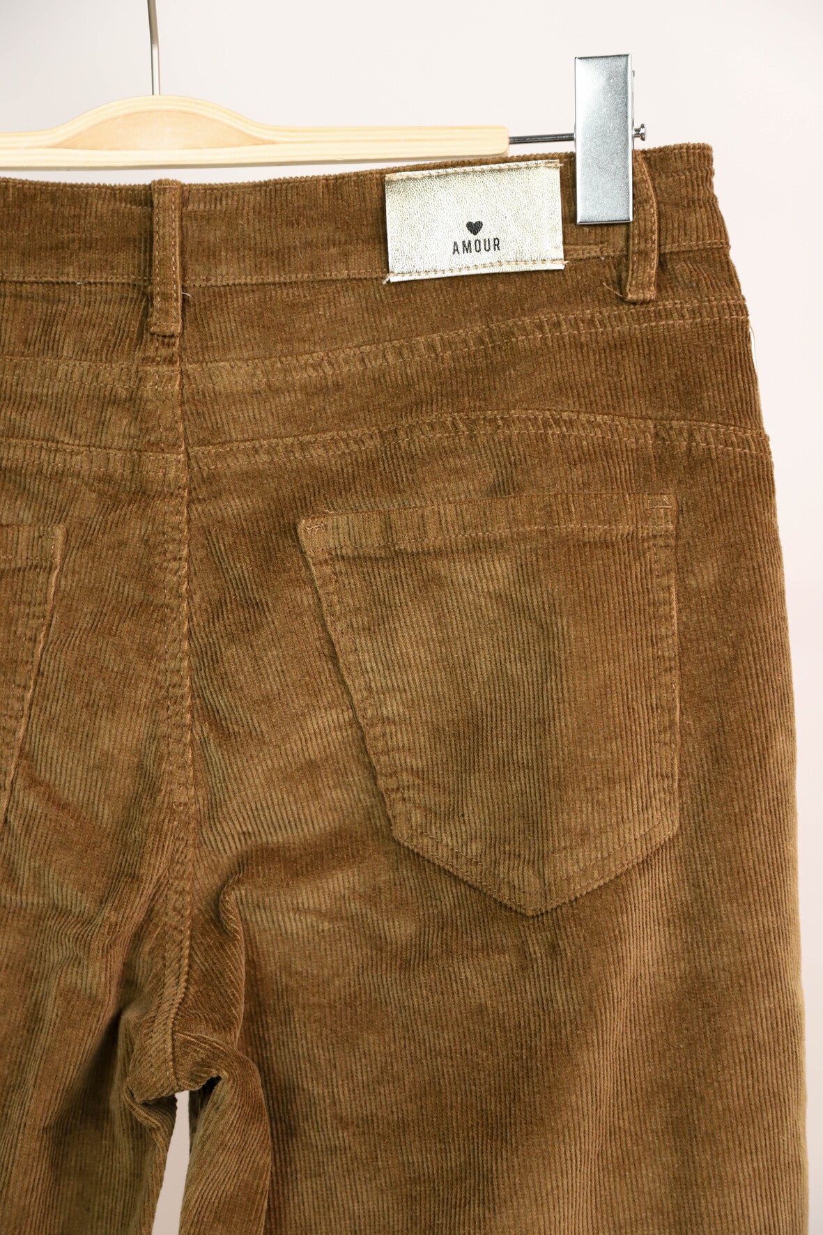 Pantalon marron en velours, lacet à nouer à la ceinture, Maison Onado Taille XXL  - NEUF