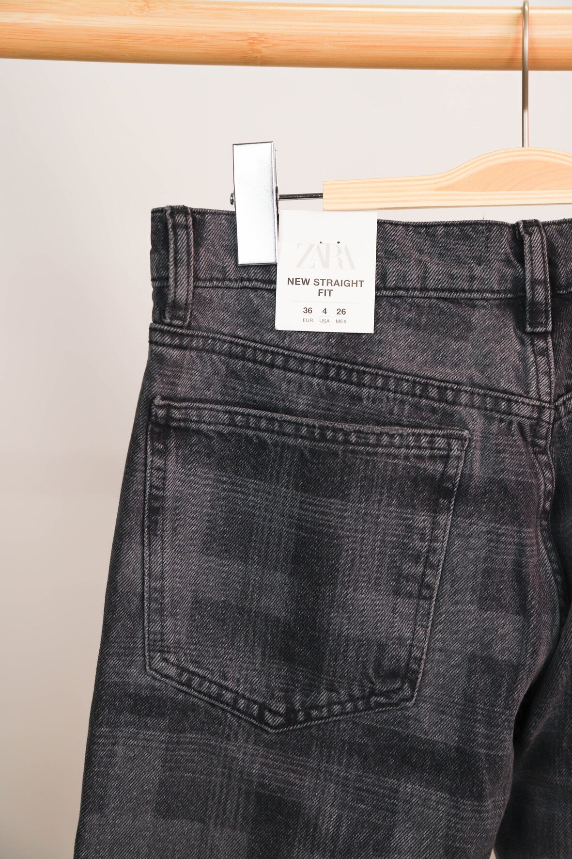 Jean gris coupe droite à motifs carreaux ZARA Taille S - NEUF