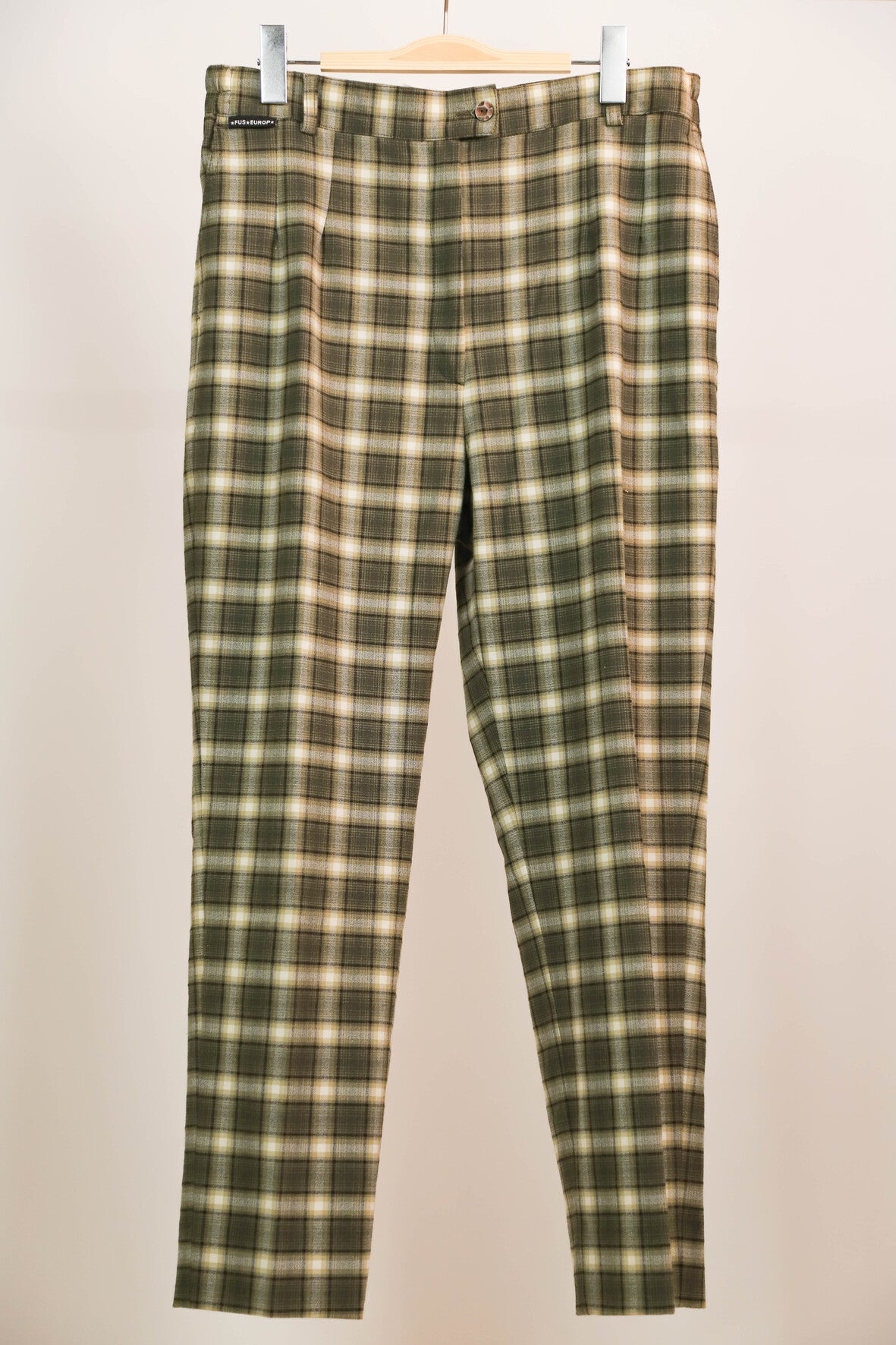 Pantalon vert à carreaux taille élastique sur les côtés Fus Europ Taille 42
