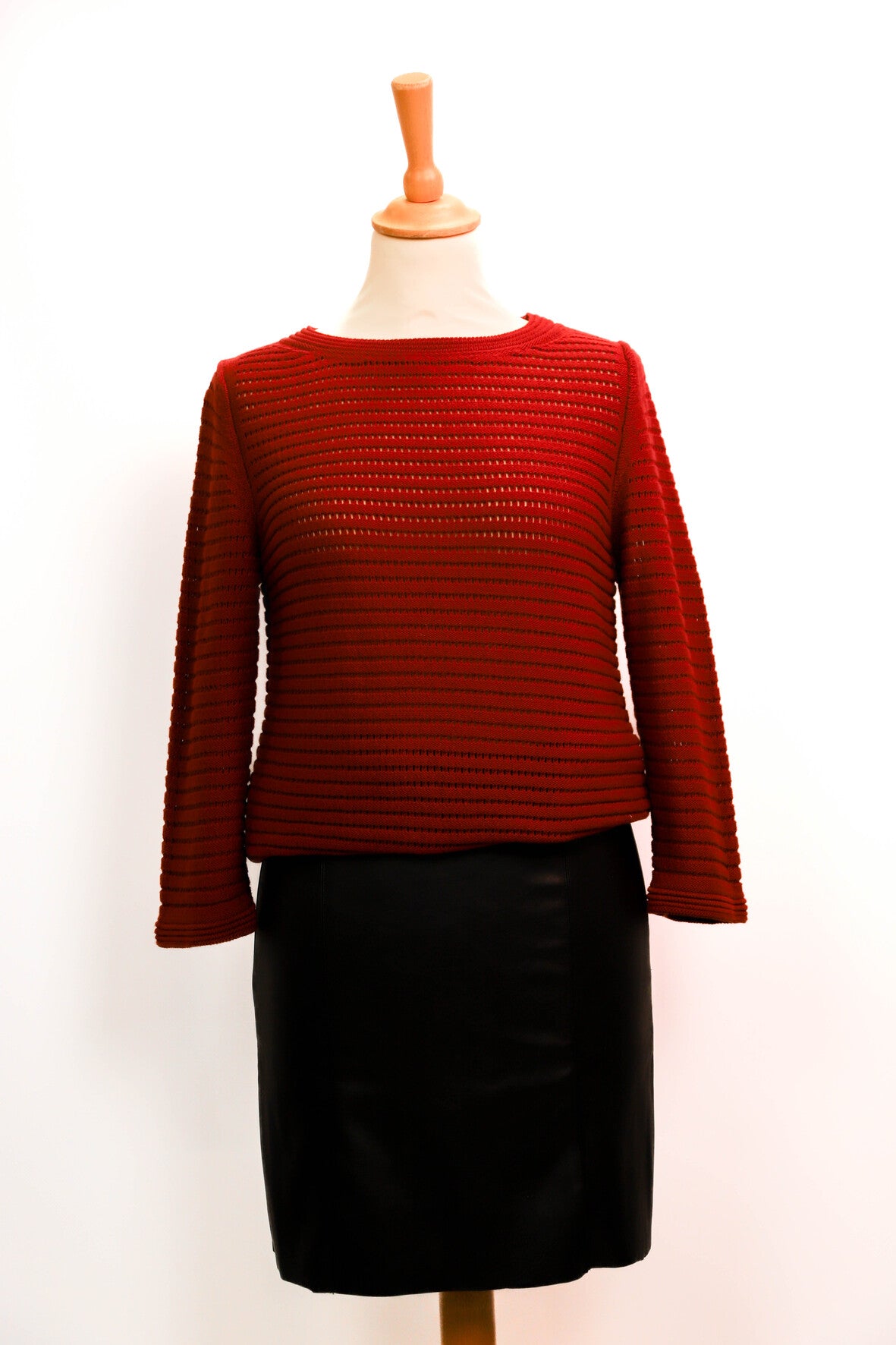 Pull ajouré rouge Natan Taille S - NEUF