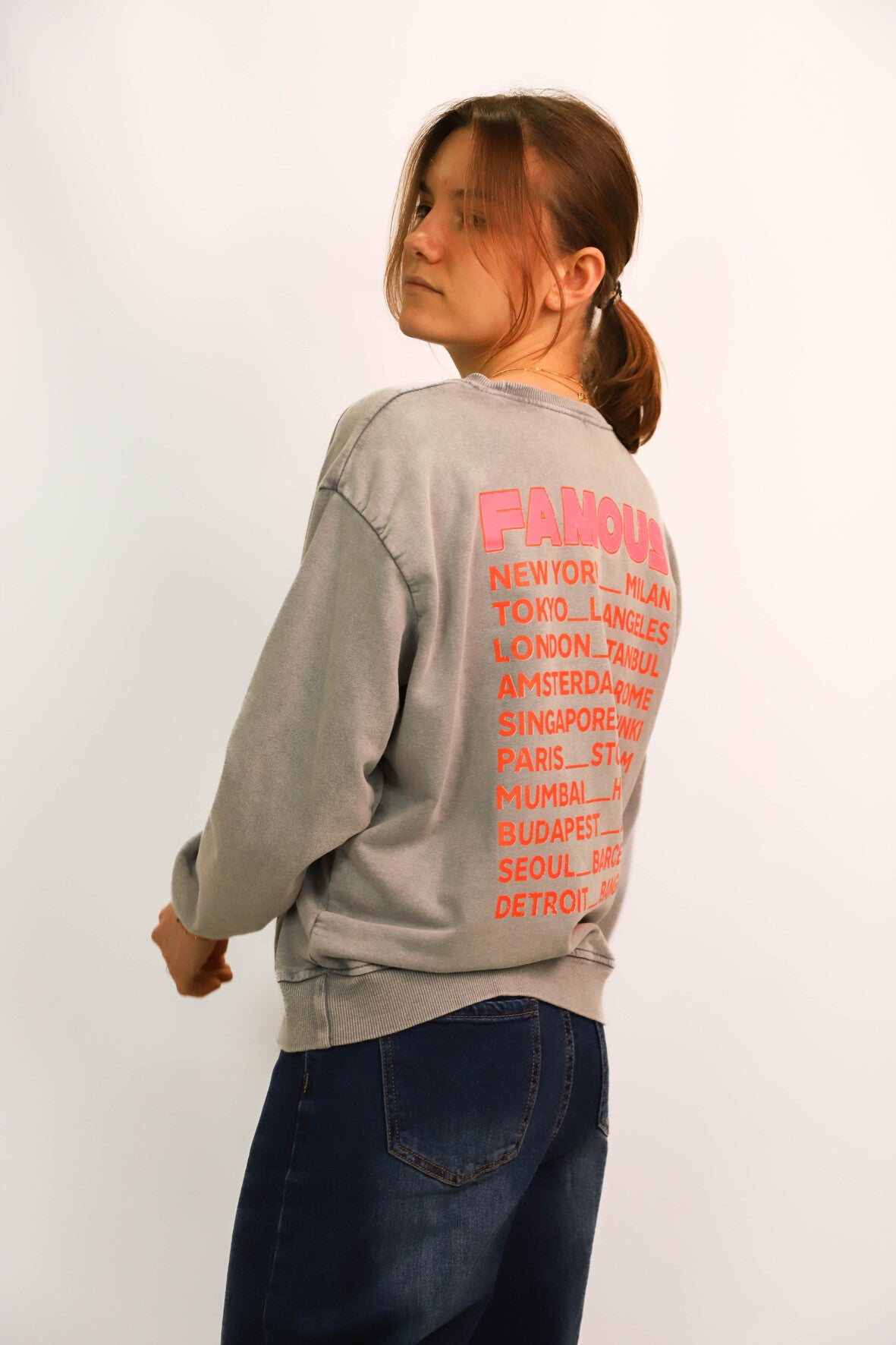 Sweat gris Johanna Paris Taille M