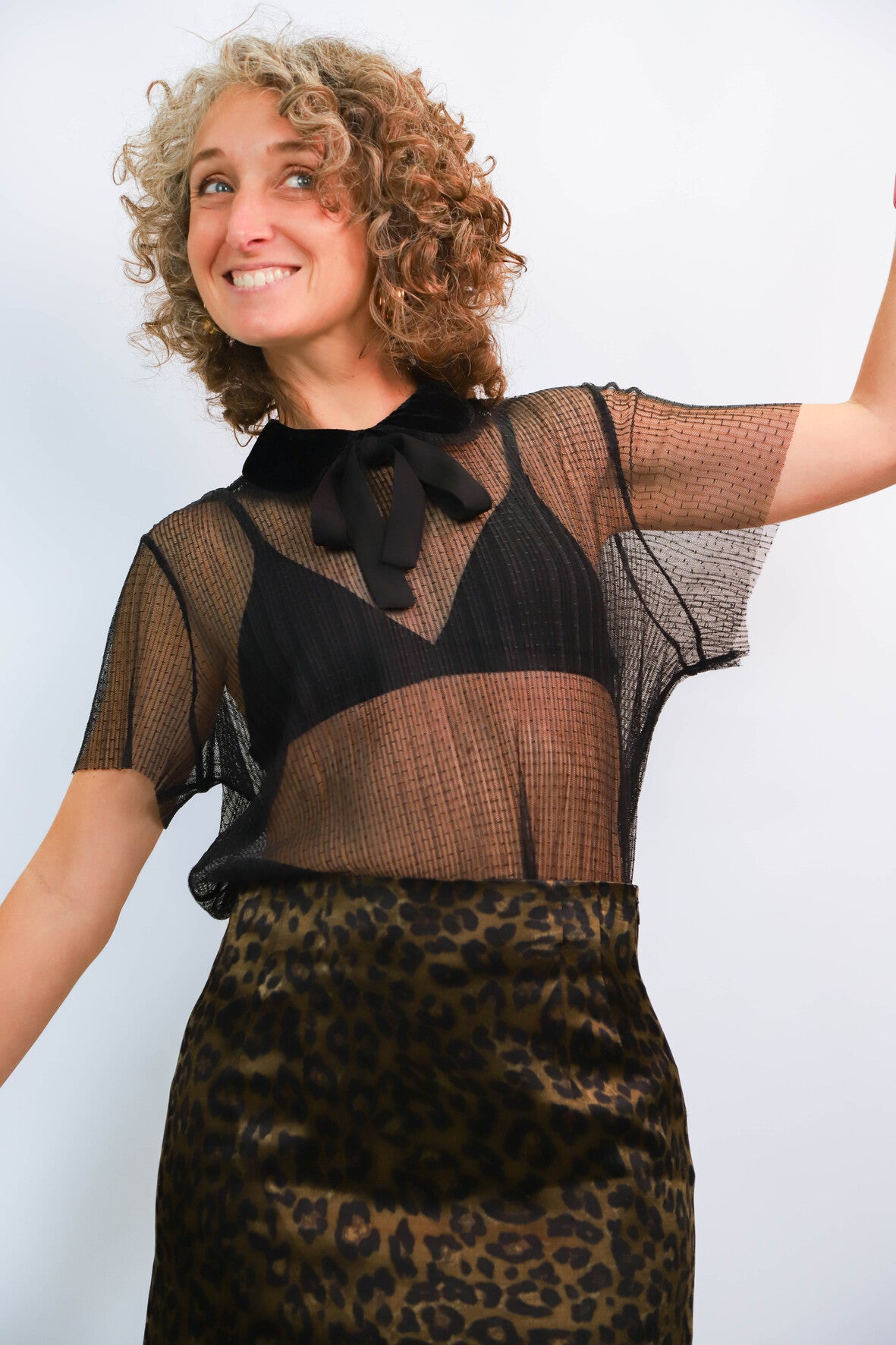 Blouse en tulle noire Taille L