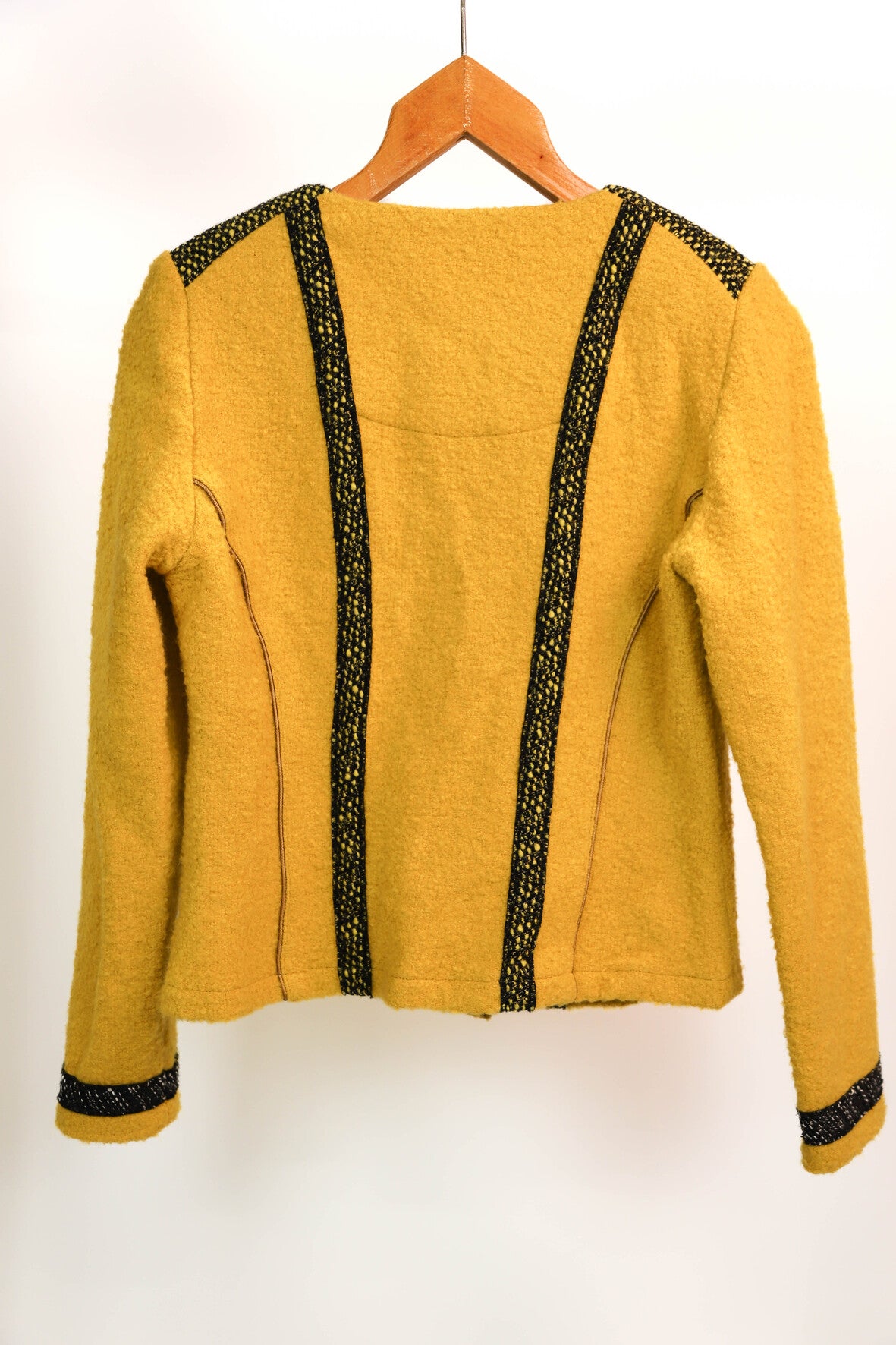 Veste en laine jaune et noire Pause Café Taille M