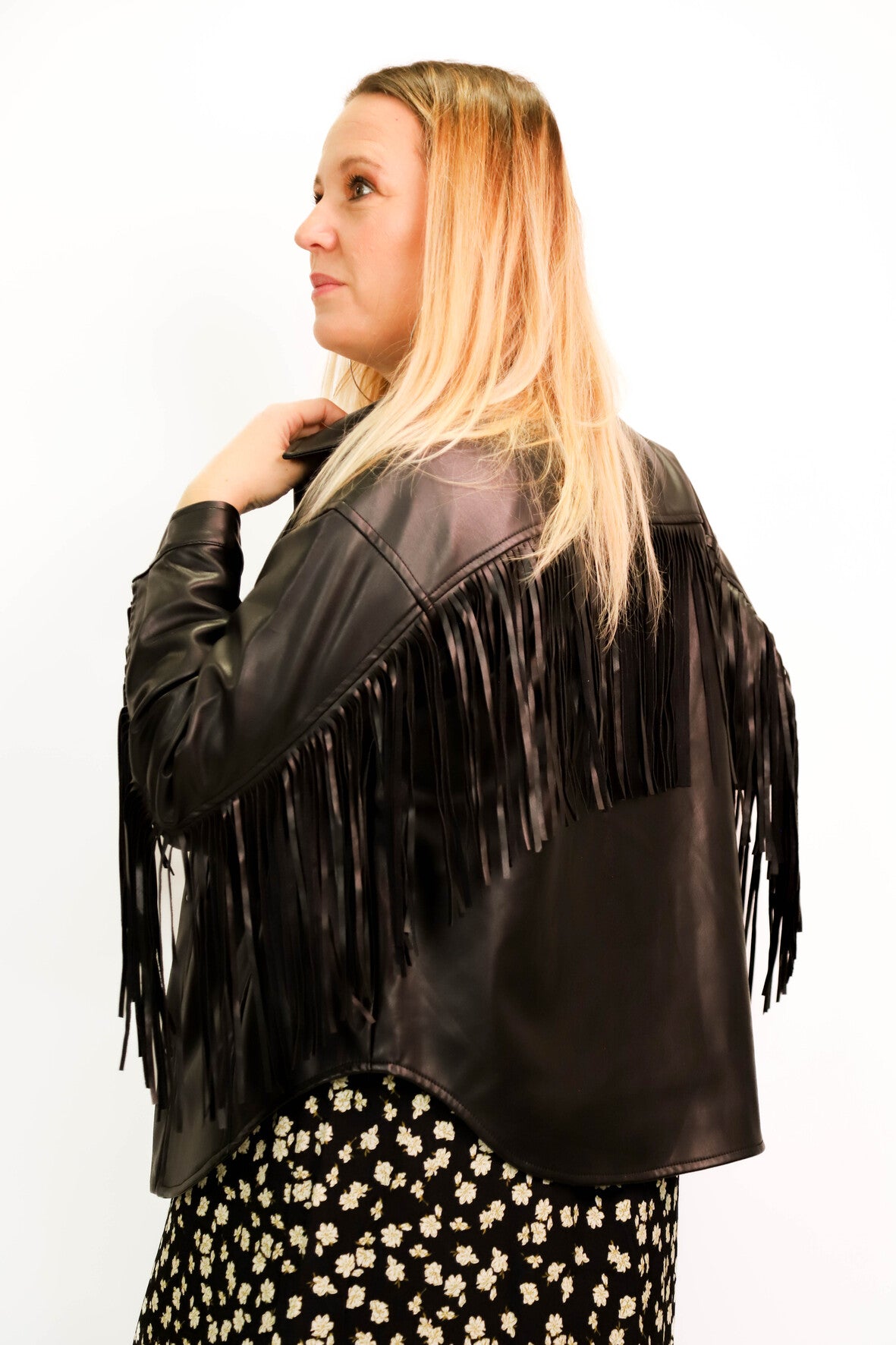 Veste noire simili cuir avec franges Deluc Taille M - NEUF