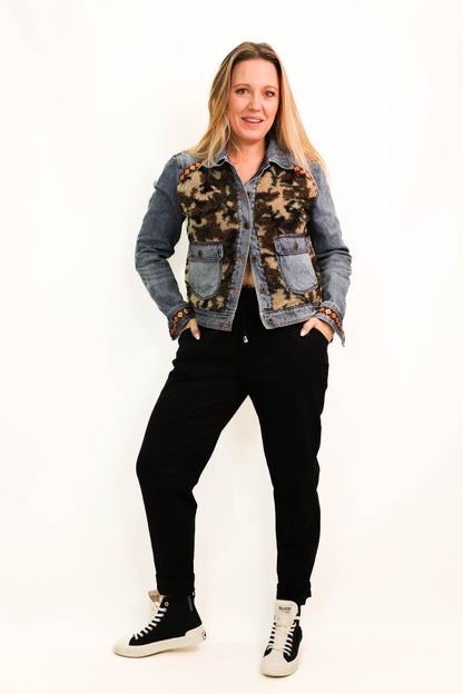 Veste bleue avec bouclettes camouflage et liserets sequins Desigual XL